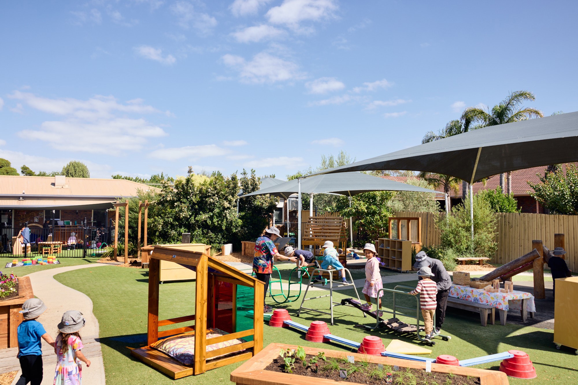 Greenvale-Goodstart-Childcare-early-educators-play-based-early-learning-kinder-ECT-outdoor.jpg